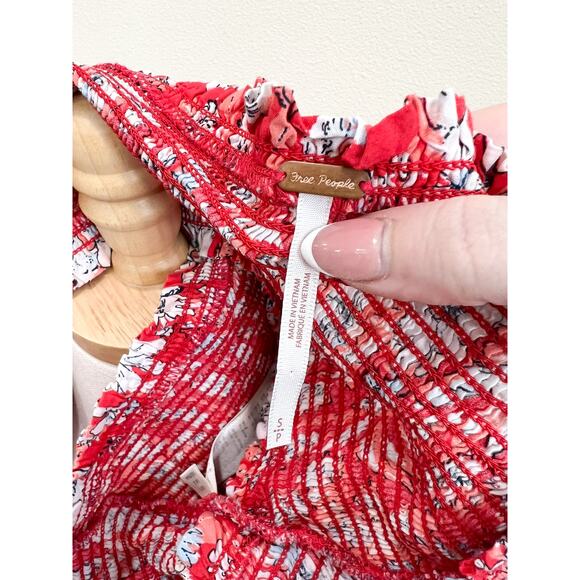 Free People East West Smocked Red Criss Cross Top Small Red Floral Bell Sleeve - Picture 7 of 8